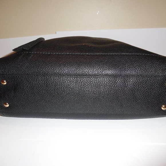 SOLD Salvatore Ferragamo Ally Pebble Leather Purse - Picture 6 of 8